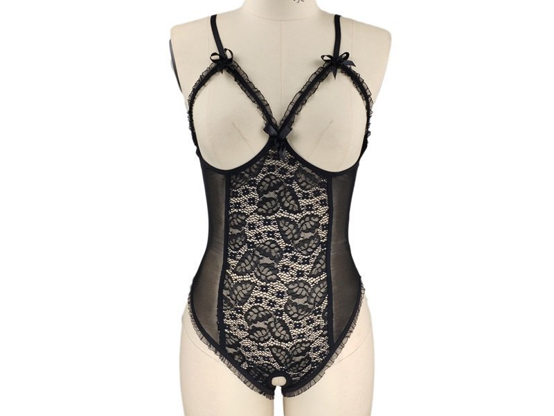 Open-Cup Lingerie for HYWEARS B2B manufacturing