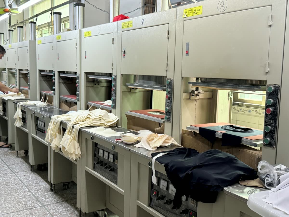 Cup molding machine line for lingerie and underwear manufacturing